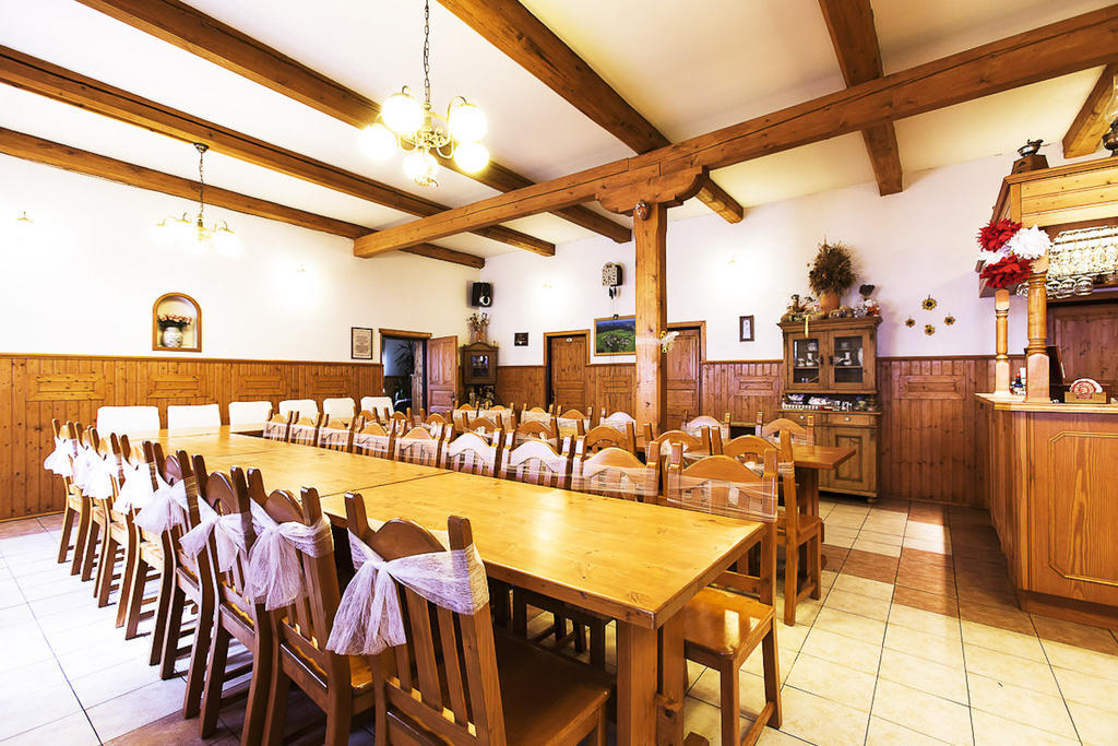 Pension U Dvou Capu Chocerady Buitenkant foto